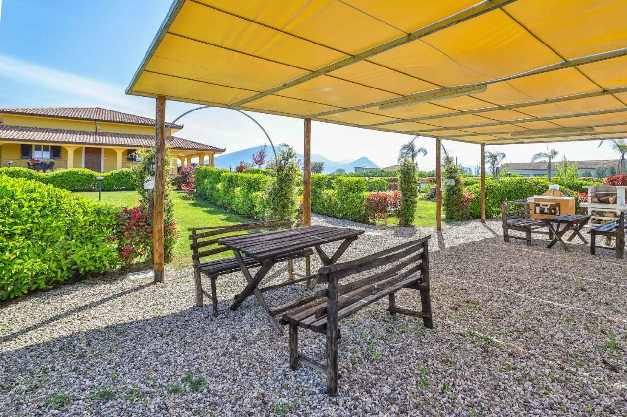 דירות פסטום I Giardini Dell'Olimpo מראה חיצוני תמונה